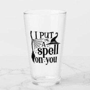 "Ich setze dir einen Zauber. Glas