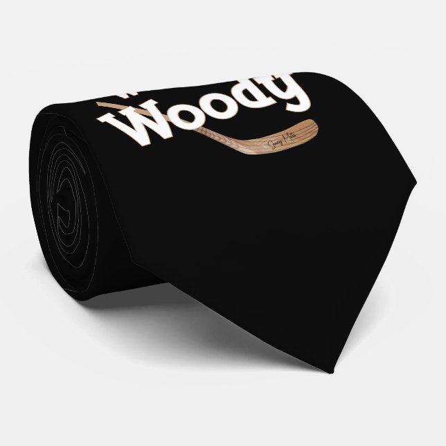 Ich Skate mit Woodie Hockey Stick Krawatte (Gerollt)