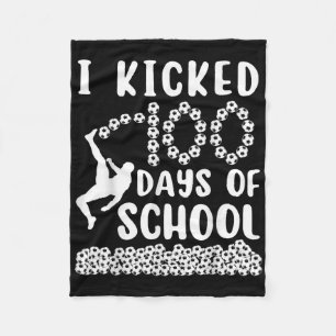 Ich startete 100 Tage Schulsoccer 100 Tage lang fü Fleecedecke