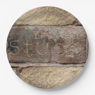 "Ich stecke fest" ein anderer Stein in der Wand Pappteller