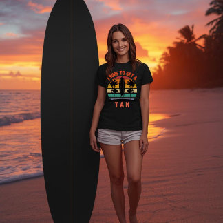 Ich surfe, um einen Sonnenbrand zu bekommen Lustig T-Shirt