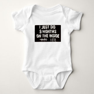 Ich tat gerade 9 Monate… Baby-T - Shirt! Baby Strampler