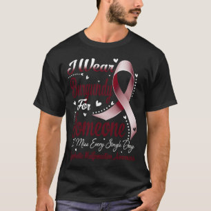 Ich trage Burgund für jemanden, der eine LYMPHATIS T-Shirt
