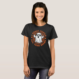 Ich trage die Leute das ganze Jahr über durch die T-Shirt