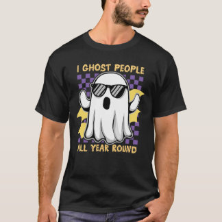 Ich trage die Leute das ganze Jahr über durch die T-Shirt