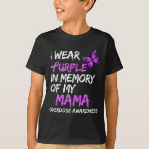 Ich trage Lila im Gedächtnis meiner Mama-Überdosis T-Shirt
