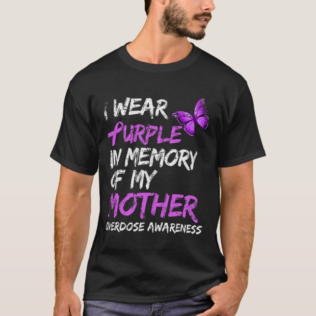 Ich trage Lila im Gedächtnis meiner Mutter Überdos T-Shirt (Vorderseite)