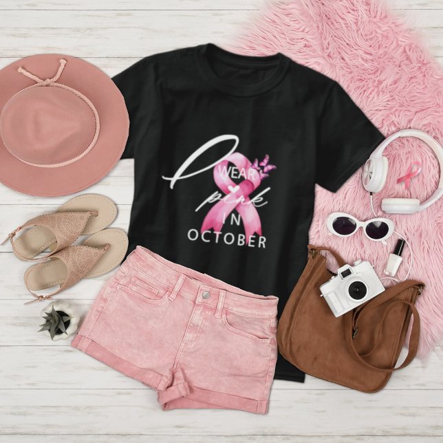 Ich trage Rosa im Oktober Brustkrebs-Bewusstsein T-Shirt (Von Creator hochgeladen)