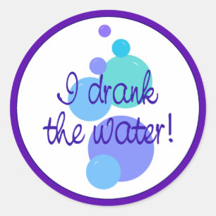 Ich trank das Wasser Runder Aufkleber