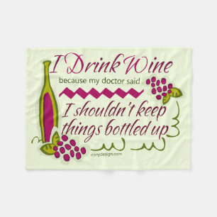 Ich trinke Wein-lustiges Zitat Fleecedecke