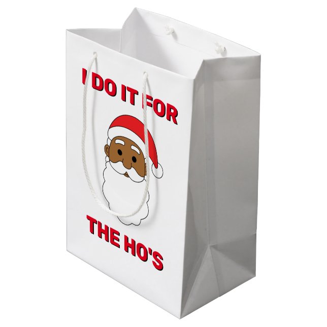 Ich tue es für den afroamerikanischen Weihnachtsma Mittlere Geschenktüte (Rückseite Schrägansicht)