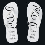 Ich tue! Hochzeits-Tagesbraut drehen Reinfälle um Flip Flops<br><div class="desc">Sie können nicht viel aufgeregter,  als vorbereitend,  "mich zu sagen! tun Sie".  Jetzt beim Werden fertig an Ihrem großen Tag,  sind Sie in der Lage,  zu schreien es von der Unterseite Ihrer Füße - ich tue!</div>