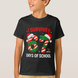 Ich überlebte 67 Tage Schule Lustiger Gen Weihnach T-Shirt