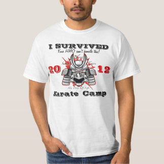 Ich überlebte das Karate-Lager T-Shirt