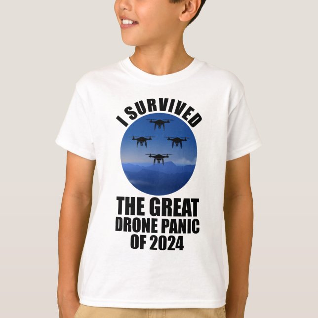 Ich überlebte die große Drohnenpanik von 2024 T-Shirt (Vorderseite)