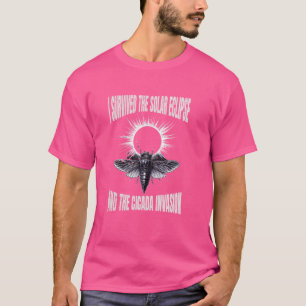 Ich überlebte die Sonnenstrahlen und die Invasion T-Shirt