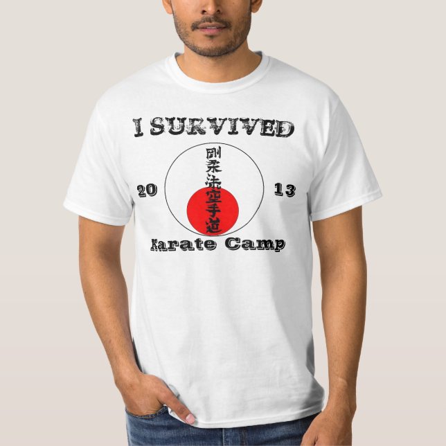 Ich überlebte Karate Lager T-Shirt (Vorderseite)