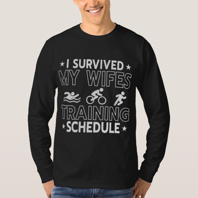 Ich überlebte meinen Triathlon-Trainingsplan bei T-Shirt (Vorderseite)