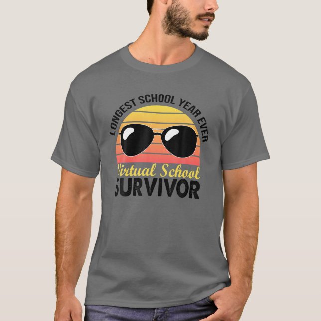 Ich überlebte Virtual School 2021, das längste Sch T-Shirt (Vorderseite)