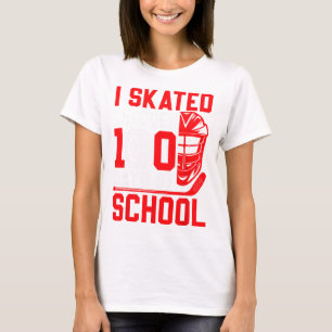 Ich überstand 100 Schultage Eishockey 100 T-Shirt