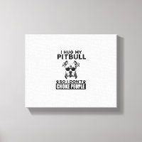 Ich umarmte meinen Pitbull, damit ich nicht Leute
