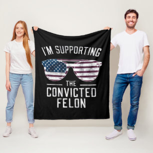 Ich unterstütze den verurteilten Felon Pro Trump 2 Fleecedecke