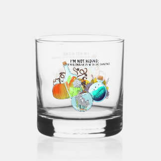 Ich verstecke mich nicht; ich vermische mich in lu whiskyglas