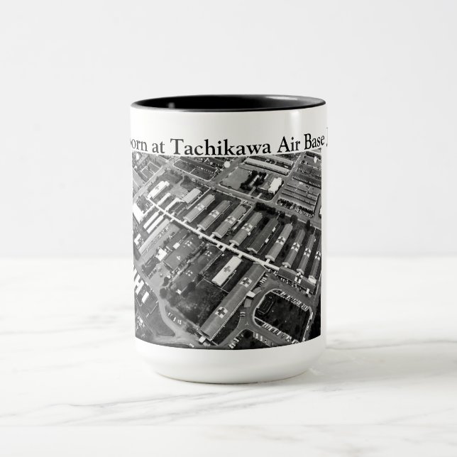 Ich war an Tachikawa-Flughafen Japan geboren Tasse (Zentrum)