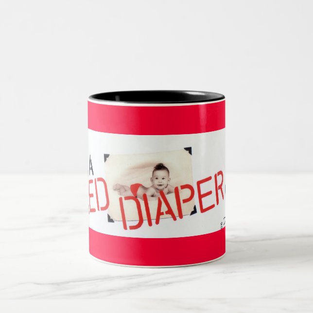 "Ich war ein rotes Windel-Baby " Zweifarbige Tasse (Mittel)