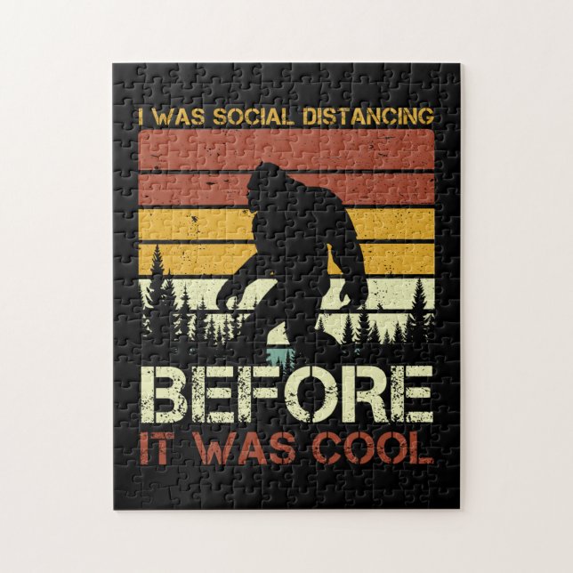 Ich war sozial distanziert, ehe es Cool lustig war (Vertikal)