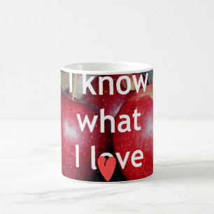 "Ich weiß, was ich liebe" – Apfel-Themendesign Kaffeetasse