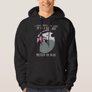 Ich Wollte, mich in einem Ball zusammenzureißen un Hoodie