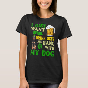 Ich Wollte nur, Bier zu trinken und mit meinem Deu T-Shirt