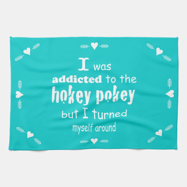 Ich wurde dem Hokey Pokey Typografy Zitat zugeschr Handtuch (Horizontal)