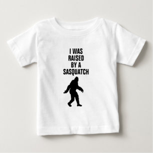 Ich wurde durch ein sasquatch angehoben baby t-shirt