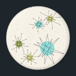 Iconic Atomic Sternexplosion Round Magnet<br><div class="desc">Dieses Ikonische Atomic Sternexplosion Round Magnet Muster zeichnet sich durch eine ikonische atomare Sternexplosion aus. Das ist richtig! Die alte Schule, der cremefarbene Hintergrund mit goldenen Fesseln ist der perfekte Hintergrund für die lebendigen türkisfarbenen, sanften Sellerie und die kitschigen Birnen grünen Kreise. Die Farbflecken sind sporadisch in verschiedenen Größen platziert,...</div>