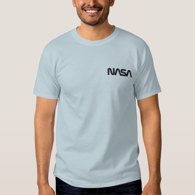 Iconic NASA Circa blass Earth Blue Besticktes T-Shirt (Vorderseite)
