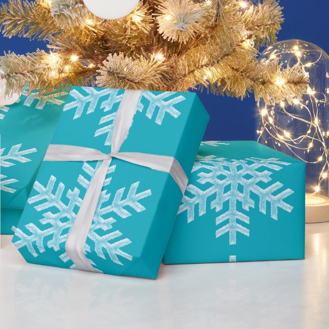Icy Aqua Aquamarin Frozen Winterschneeflocken Weih Geschenkpapier (Feiertage)