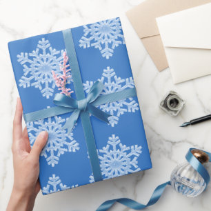 Icy Blue Frozen Winter Frostige Schneeflocken Weih Geschenkpapier