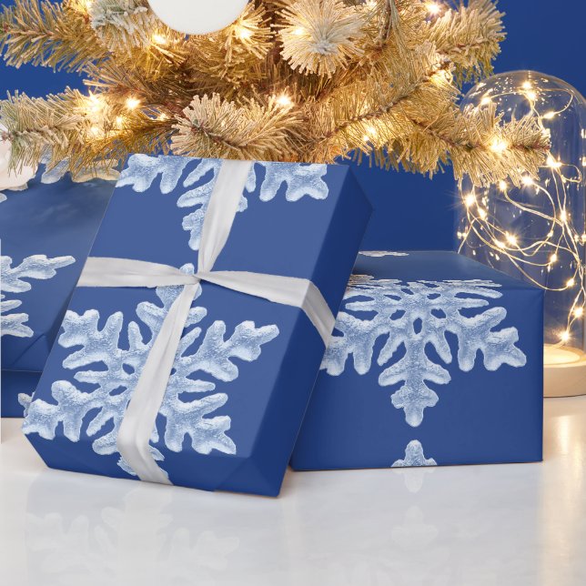 Icy Blue Frozen Winter Frostige Schneeflocken Weih Geschenkpapier (Feiertage)