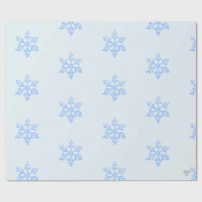 Icy Blue Snowflake Pattern on Pale Blue Background Geschenkpapier (Flach)