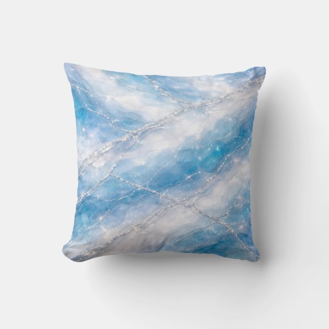 Icy Winter Wonderland Marble with Silver Veining Kissen (Vorderseite)