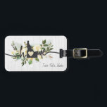 Idaho Staat Personalisiert Ihre Zuhause City Rusti Gepäckanhänger<br><div class="desc">Idaho Staat Personalisiert Ihre Zuhause City rustikale Blumendesign. Mit hübschen Blume in Aquarellgelb und cremefarben, Pinselstrichen, niedlicher Herzform, schicke, weiße Holzstruktur und trendigem, gebürstetem Skript-Schriftart. Ein tolles Geschenk für jeden Idaho Zuhause Staat, Familienmitglieder, für sie, Ehefrau, Freunde, Mütter und vieles mehr. Personalisieren Sie es mit Ihrer benutzerdefinierten Stadt, oder Name....</div>
