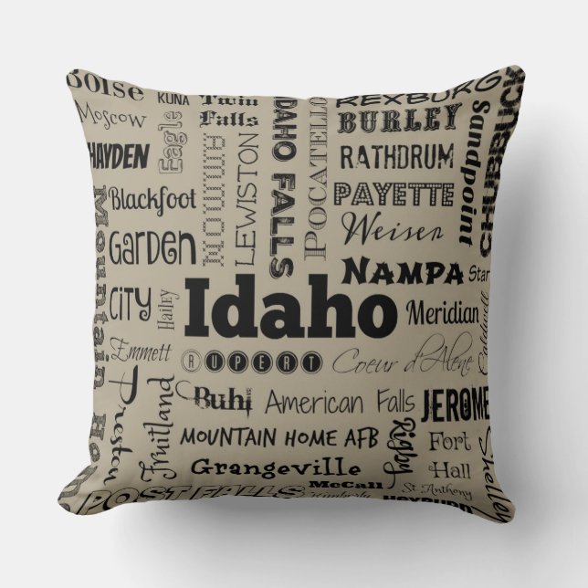 Idaho-Typografie-Wurfskissen im Taupe/im Grau Kissen (Vorderseite)