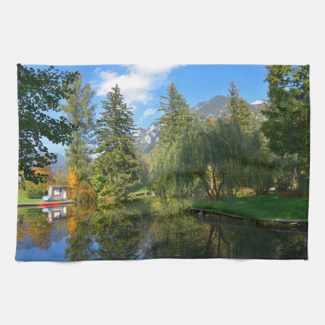 Idylle des Herbstbeckens Geschirrtuch (Horizontal)