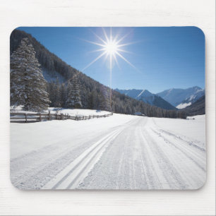 idyllische Winterlandschaften im berwanger tal, Mousepad