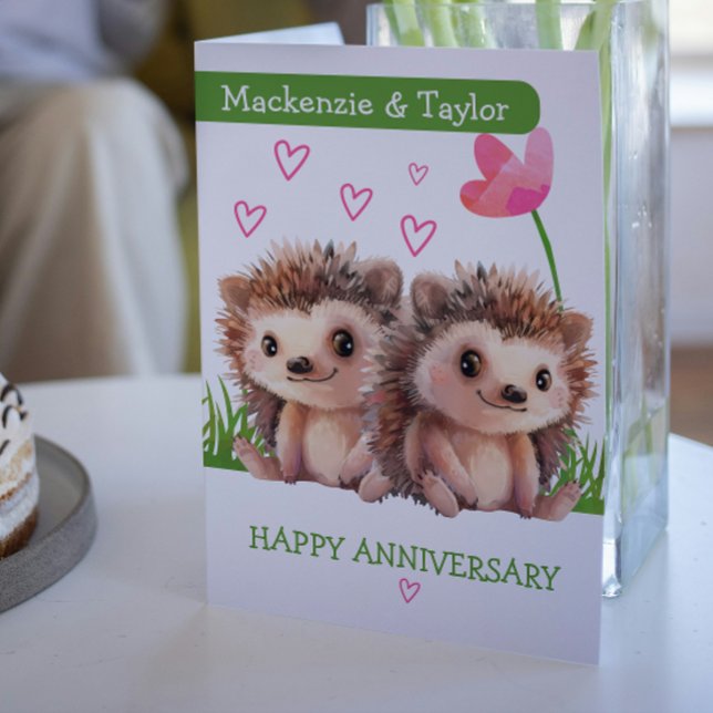 Igel personalisiert Jubiläum Karte (Hedgehog couple personalized Anniversary Card by Ricaso. Add names Cute wedding anniversary cards)
