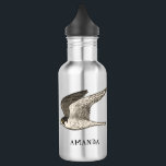 IHM IHN Falkenfalken Fierce Bird Edelstahlflasche<br><div class="desc">Diese fliegende Wanderfalke gefärbte Bleistiftkunst schmückt alle Seiten der Wasserflasche und passt sie mit Ihrem Namen oder Ihren Initialen an. Karo in meinem Shop für mehr Farben und andere passende Artikel wie T-Shirts, Aufkleber und mehr!</div>