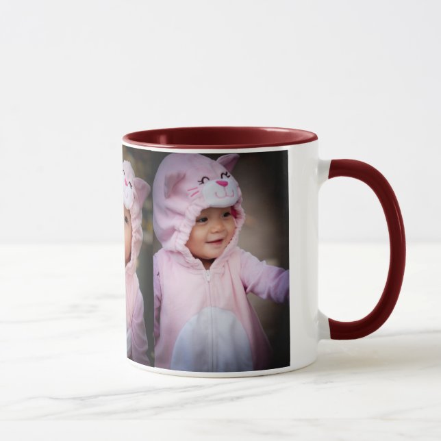 Ihr Baby auf einer Tasse (Rechts)
