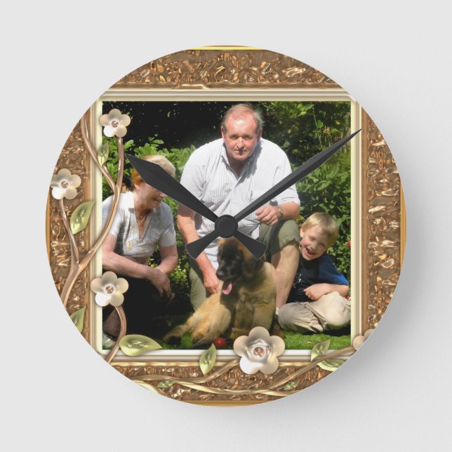 Ihr eigenes Foto in einem Golden Blume Rahmen! - Runde Wanduhr (Vorderseite)